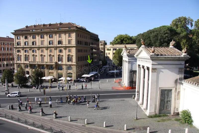 Appartamento Al Centro Di Roma BosuiteРим Екстер'єр фото